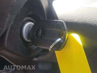 2012 Ford Focus SE Sedan – miniatura 8