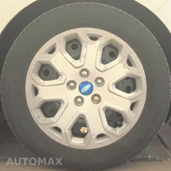 2012 Ford Focus SE Sedan – miniatura 28