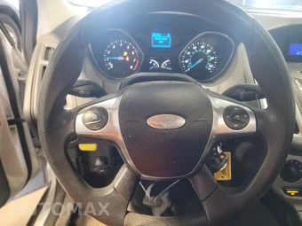 2012 Ford Focus SE Sedan – miniatura 38