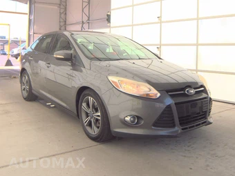 2012 Ford Focus SE Sedan – miniatura 3