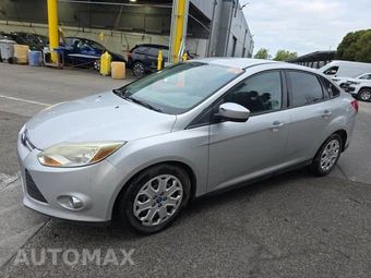 2012 Ford Focus SE Sedan