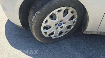 2012 Ford Focus SE Sedan – miniatura 39