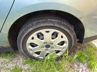 2012 Ford Focus SE Sedan – miniatura 34