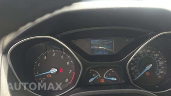 2012 Ford Focus SE Sedan – miniatura 24