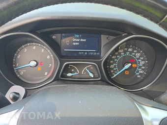2012 Ford Focus SE Sedan – miniatura 12