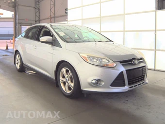 2012 Ford Focus SE Sedan – miniatura 3
