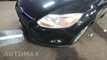 2012 Ford Focus SE Sedan – miniatura 28