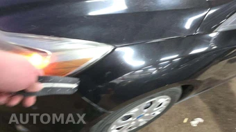 2012 Ford Focus SE Sedan – miniatura 32