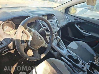 2012 Ford Focus SE Sedan – miniatura 18