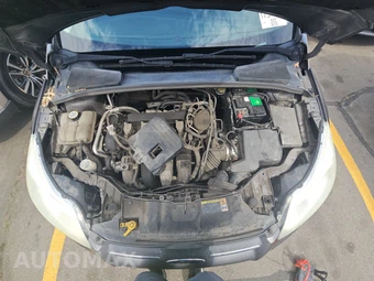 2012 Ford Focus SE Sedan – miniatura 15