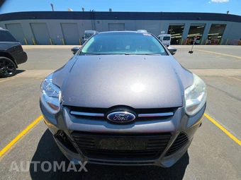 2012 Ford Focus SEL Hatchback – miniatura 2
