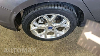2012 Ford Focus SEL Hatchback – miniatura 27