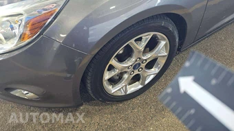 2012 Ford Focus SEL Hatchback – miniatura 31