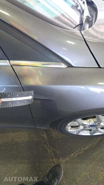 2012 Ford Focus SEL Hatchback – miniatura 35