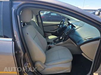 2012 Ford Focus SEL Hatchback – miniatura 8