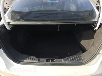 2012 Ford Focus SEL Sedan – miniatura 16