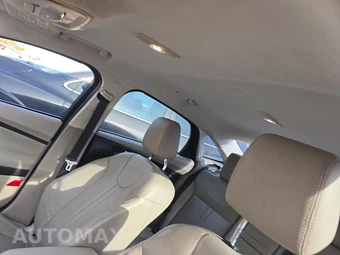 2012 Ford Focus SEL Sedan – miniatura 18