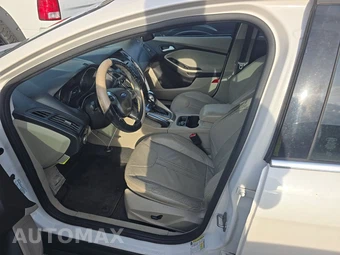 2012 Ford Focus SEL Sedan – miniatura 7