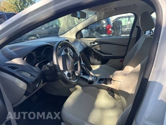 2012 Ford Focus SEL Sedan - miniatura 14