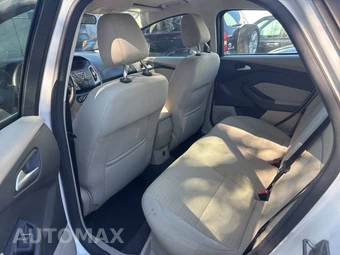 2012 Ford Focus SEL Sedan - miniatura 15