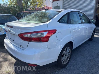2012 Ford Focus SEL Sedan - miniatura 4