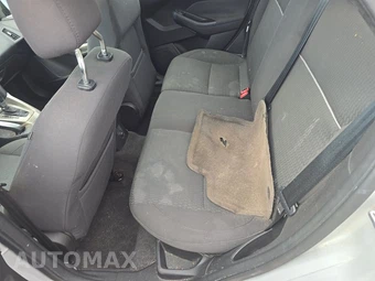 2012 Ford Focus SEL Sedan - miniatura 13