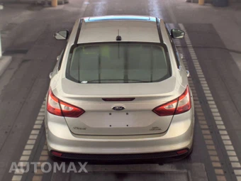 2012 Ford Focus SEL Sedan - miniatura 5