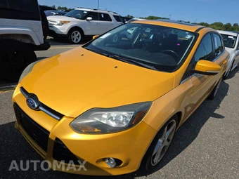 2012 Ford Focus Titanium Sedan