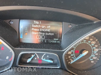 2012 Ford Focus Titanium Sedan – miniatura 12