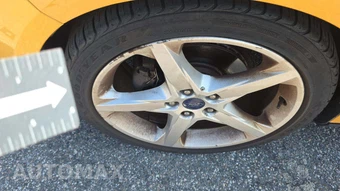 2012 Ford Focus Titanium Sedan – miniatura 35