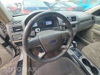 2012 Ford Fusion Hybrid - miniatura 10