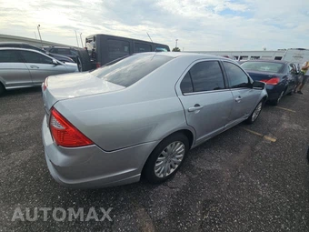 2012 Ford Fusion Hybrid - miniatura 4