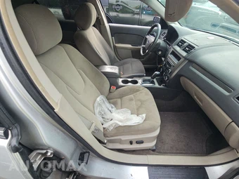 2012 Ford Fusion Hybrid - miniatura 8