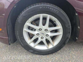2012 Ford Fusion S – miniatura 25