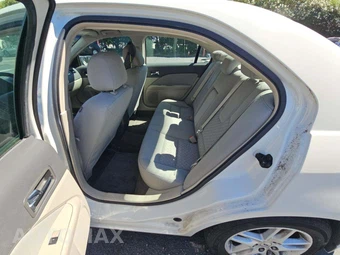 2012 Ford Fusion S – miniatura 13