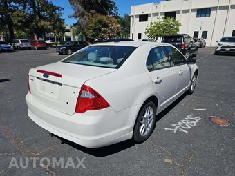 2012 Ford Fusion S – miniatura 3