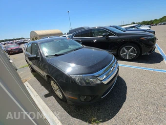 2012 Ford Fusion SE – miniatura 3