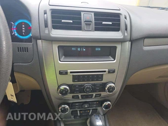 2012 Ford Fusion SE – miniatura 10
