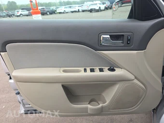 2012 Ford Fusion SE - miniatura 9