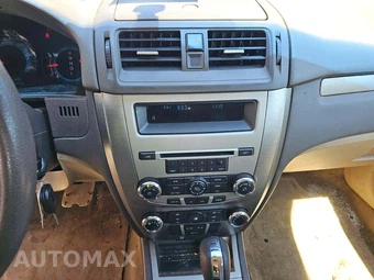 2012 Ford Fusion SE - miniatura 10