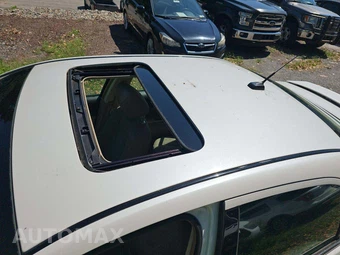 2012 Ford Fusion SE - miniatura 12
