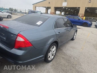 2012 Ford Fusion SE - miniatura 4