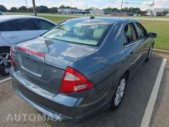 2012 Ford Fusion SE - miniatura 3