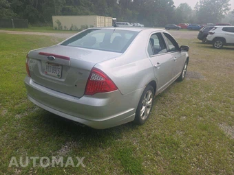 2012 Ford Fusion SE – miniatura 3