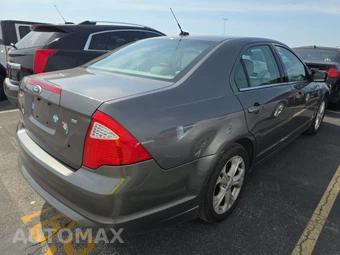 2012 Ford Fusion SE – miniatura 4