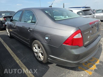 2012 Ford Fusion SE – miniatura 6
