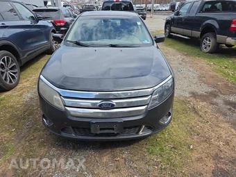 2012 Ford Fusion Sport – miniatura 2