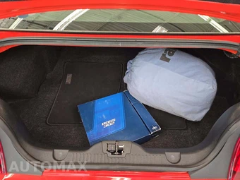 2012 Ford Mustang Boss 302 Coupe – miniatura 14