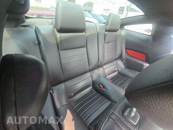 2012 Ford Mustang GT Premium Coupe - miniatura 13