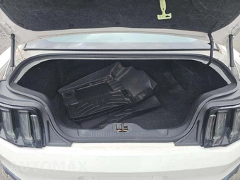 2012 Ford Mustang GT Premium Coupe - miniatura 9